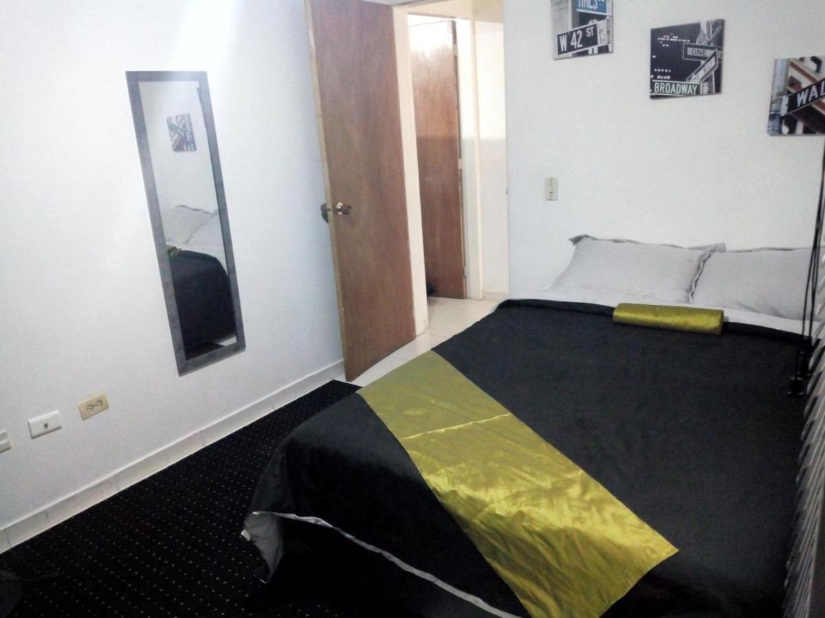 E2 Comodo Y Amplio Apartamento En Laureles Estadio 120 Mts2 Medellín Eksteriør bilde