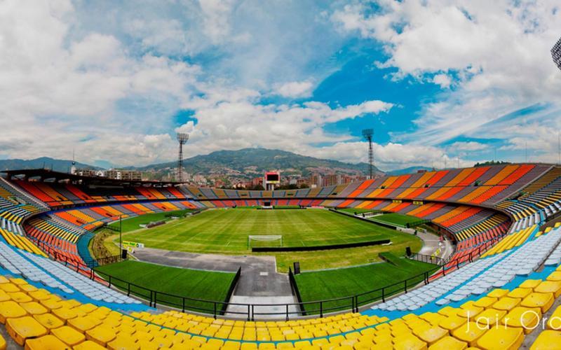 E2 Comodo Y Amplio Apartamento En Laureles Estadio 120 Mts2 Medellín Eksteriør bilde
